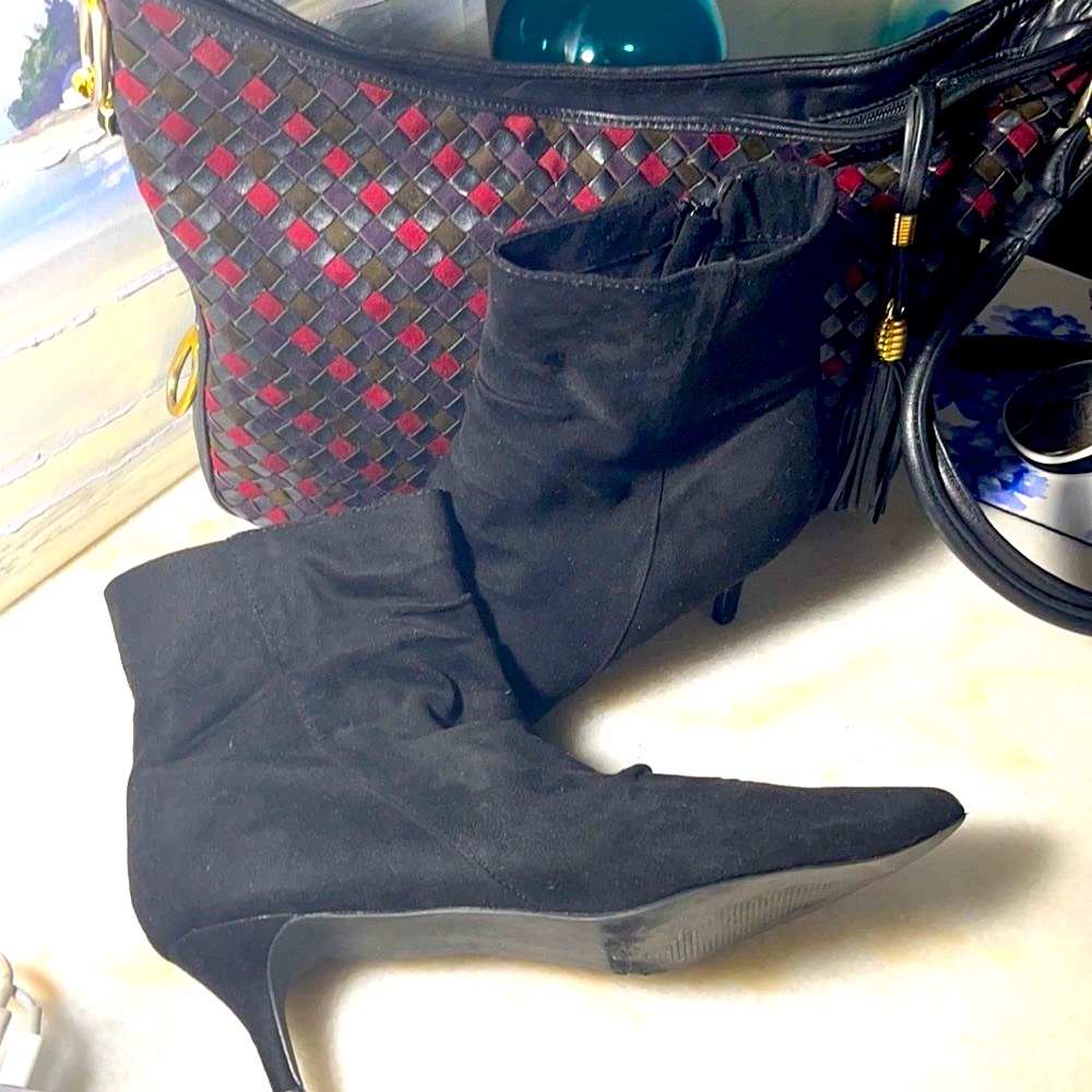 Short Black Boots. Vegan Suede. Princess Heel. Rauching Detail. Size 11.